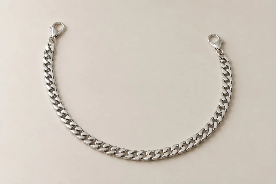 Silver-tone curb accessory chain
